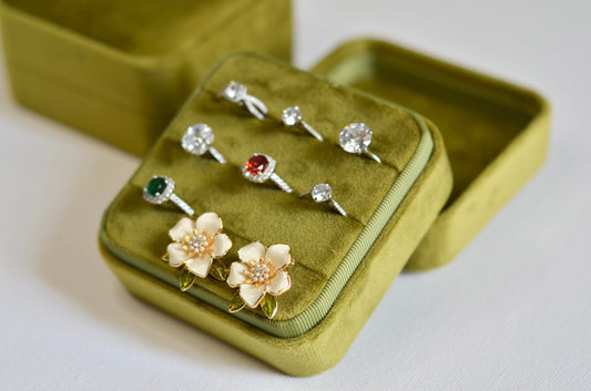 Olive Green Large Velvet Ring Box, Travel Jewelry Box, Jewelry Storage Box, Wedding Ring Box, Monogram Box